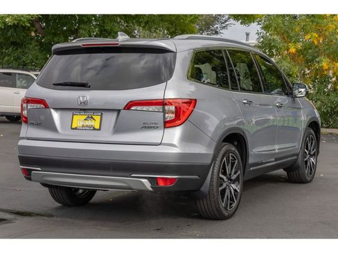 Used 2019 Honda Pilot Elite image 3