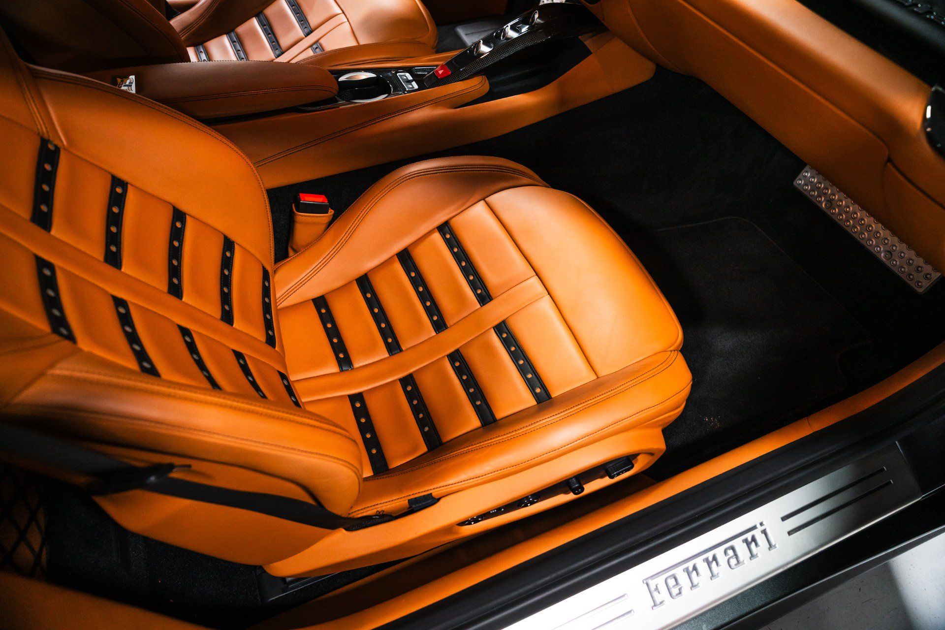 Used 2015 Ferrari F12 Berlinetta RWD image 29