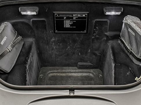 Used 2020 Ferrari F8 Tributo image 39