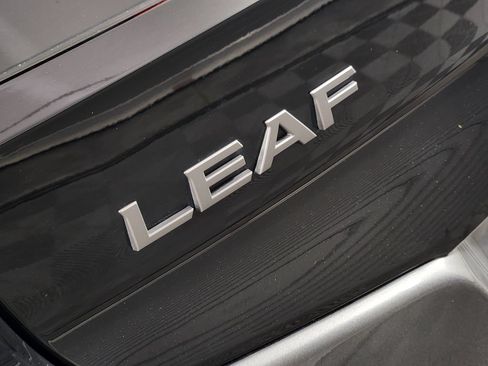 Used 2025 Nissan Leaf S FWD image 10
