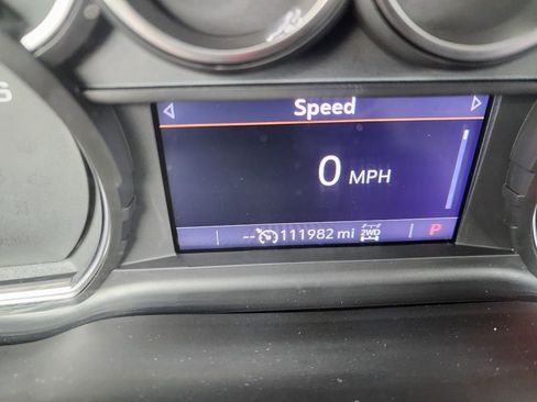 Certified 2022 Chevrolet Silverado 1500 LT Trail Boss w/ Convenience Package II image 46