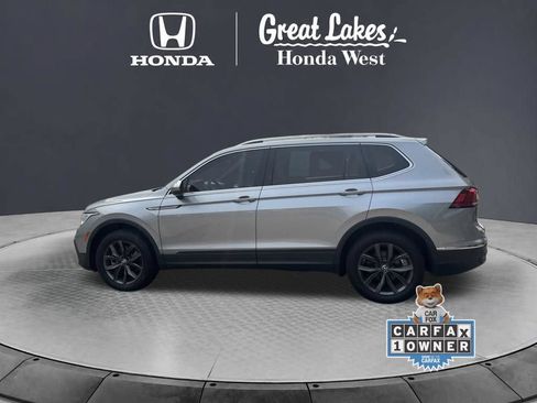 Used 2024 Volkswagen Tiguan SE w/ Panoramic Sunroof Package AWD/4WD image 15