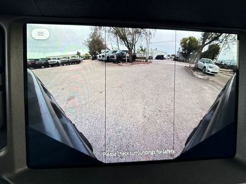 New 2025 Ford Bronco Badlands image 27