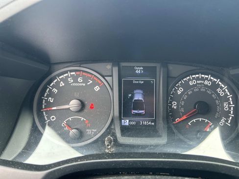 Certified 2023 Toyota Tacoma SR w/ SR Convenience Package image 14