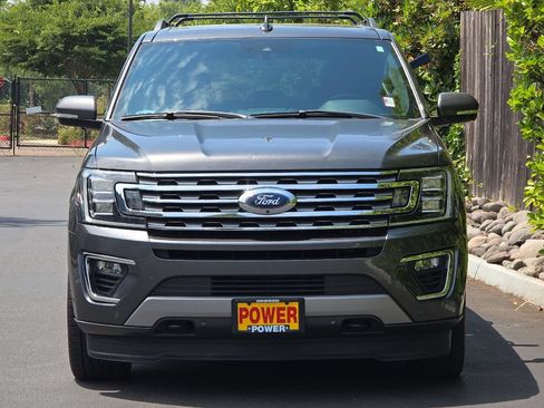 Used 2020 Ford Expedition Limited w/ Equipment Group 302A AWD/4WD image 9