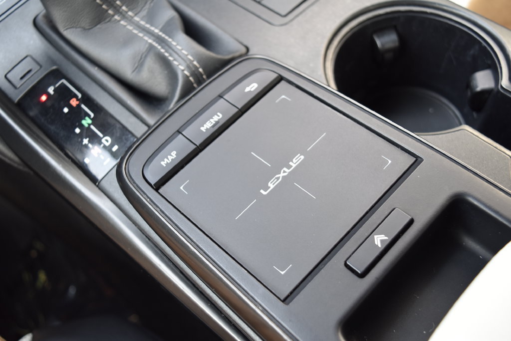 Used 2022 Lexus IS 350 F Sport w/ Navigation Package RWD image 16