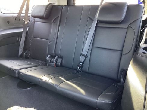 Used 2020 Chevrolet Suburban Premier image 21