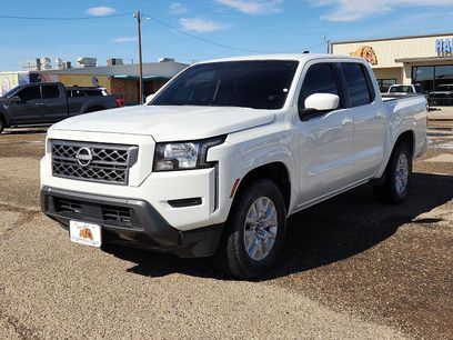 Used 2023 Nissan Frontier SV