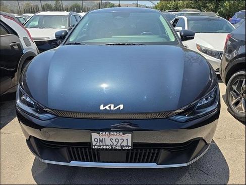 Used 2024 Kia EV6 Light RWD image 2