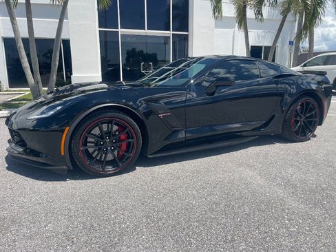 Used 2019 Chevrolet Corvette Grand Sport RWD image 39