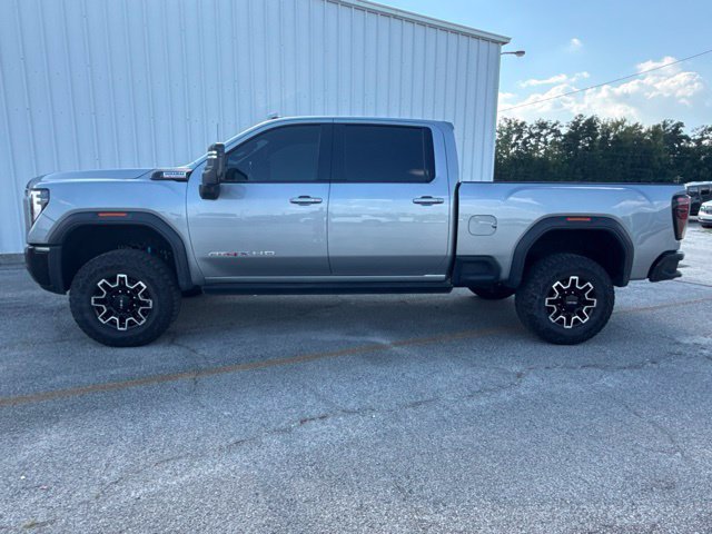 Certified 2024 GMC Sierra 2500 AT4X AWD/4WD image 2