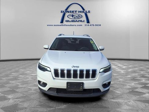 Used 2019 Jeep Cherokee Latitude w/ Popular Appearance Group image 18