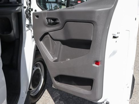 Used 2022 Ford Transit 250 Medium Roof RWD image 39