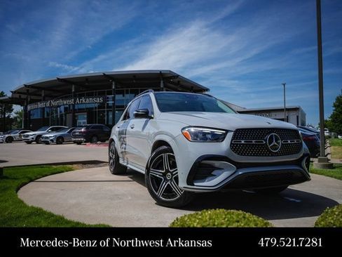 Used 2024 Mercedes-Benz GLE 350 4MATIC image 1