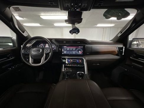 Certified 2025 GMC Sierra 1500 Denali w/ Denali Reserve Package AWD/4WD image 21