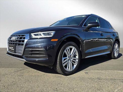 Used 2019 Audi Q5 2.0T Premium Plus w/ Premium Plus Package AWD/4WD image 7