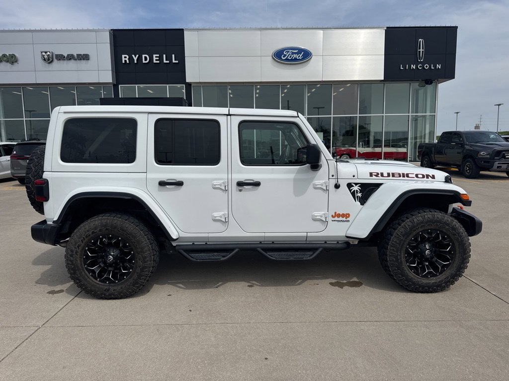 Used 2021 Jeep Wrangler Unlimited Rubicon w/ Dual Top Group AWD/4WD image 25