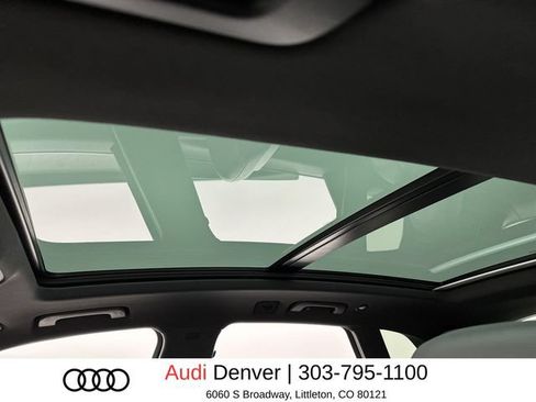 Used 2018 Audi SQ5 Premium Plus AWD/4WD image 22
