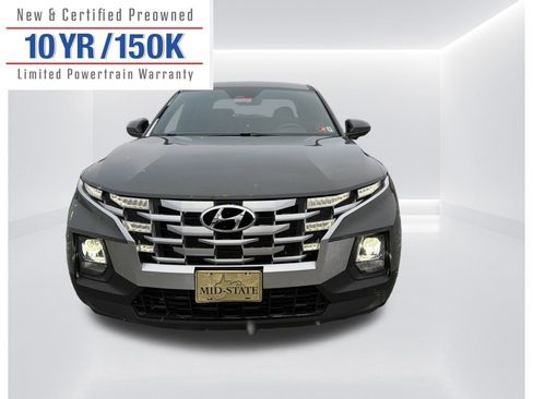 Used 2023 Hyundai Santa Cruz SE image 2