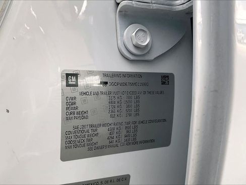 Used 2021 Chevrolet Silverado 1500 RST w/ Texas Edition Plus image 34