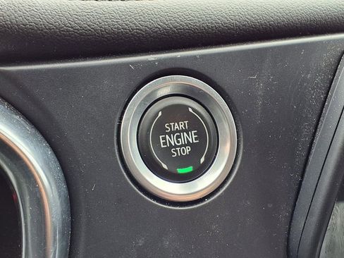 Used 2022 Chevrolet Blazer LT image 21