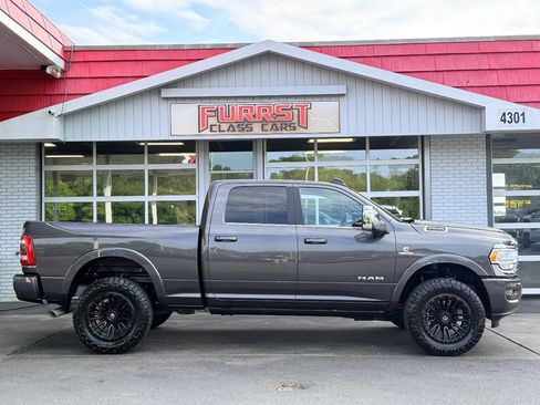 Used 2024 RAM 2500 Limited w/ Safety Group AWD/4WD image 2