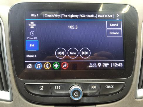 Used 2023 Chevrolet Malibu LT FWD image 25