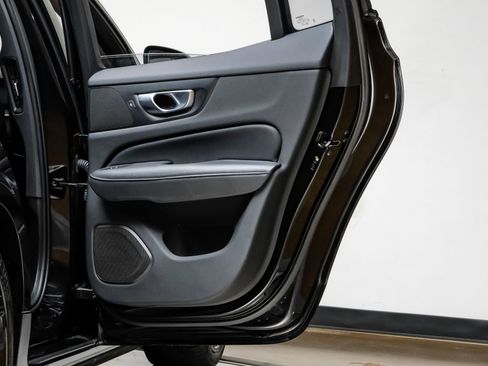 Used 2024 Volvo S60 B5 Core image 50