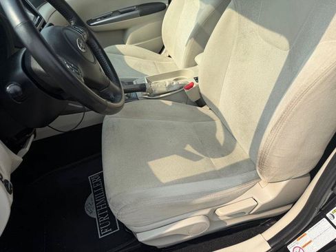 Used 2011 Subaru Impreza 2.5i Premium w/ PWR Moonroof Value Pkg AWD/4WD image 15