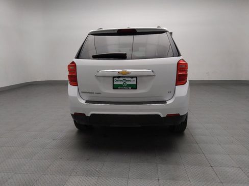 Used 2017 Chevrolet Equinox LT w/ Convenience Package image 7