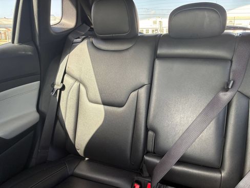 Used 2025 Jeep Compass Limited AWD/4WD image 39