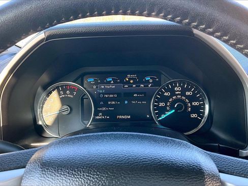 Used 2018 Ford F150 Lariat w/ Equipment Group 502A Luxury image 19