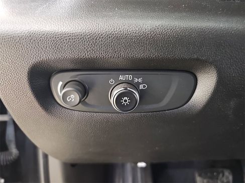 Certified 2023 Chevrolet Traverse High Country w/ LPO, Floor Liner Package image 32