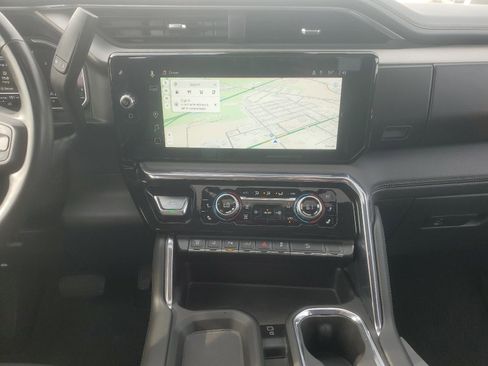 Certified 2024 GMC Sierra 2500 Denali w/ Denali Reserve Package image 11