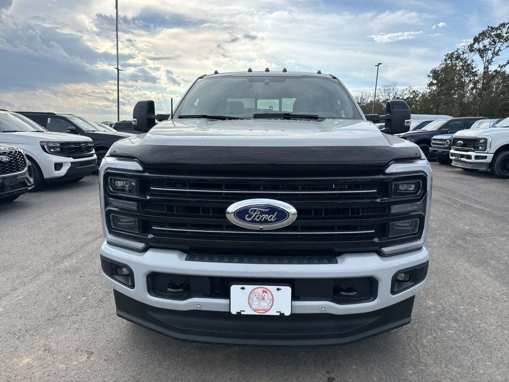 Used 2026 Ford F250 Platinum AWD/4WD image 2