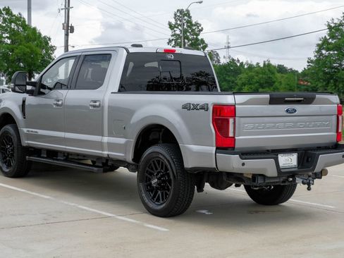 Used 2022 Ford F250 Lariat w/ Black Appearance Package AWD/4WD image 13