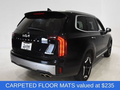 Used 2025 Kia Telluride S AWD/4WD image 4