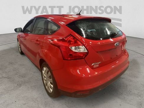 Used 2012 Ford Focus SE FWD image 6