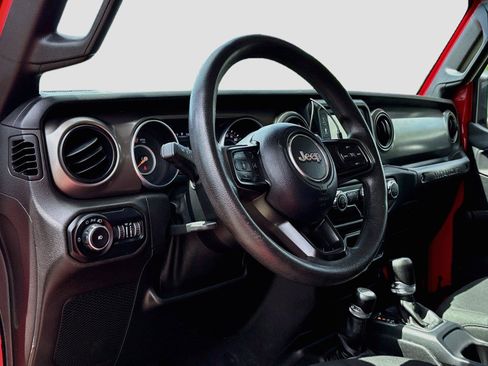 Used 2020 Jeep Wrangler Unlimited Sport AWD/4WD image 9