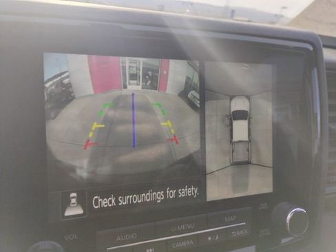 Used 2024 Nissan Frontier PRO-4X w/ Pro Premium Package image 19