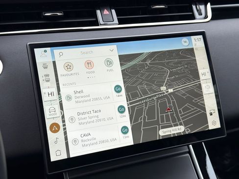 Used 2024 Land Rover Range Rover Evoque Dynamic SE image 28