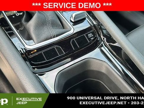 New 2025 Jeep Compass Limited w/ Sun & Sound Group image 16