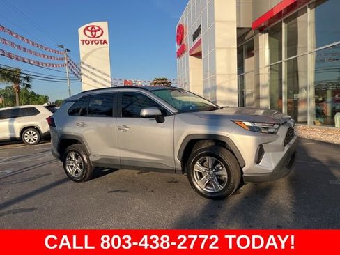 Used 2024 Toyota RAV4 LE AWD/4WD image 2
