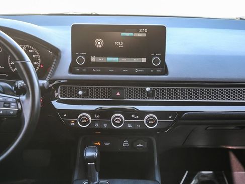 Used 2022 Honda Civic EX image 14