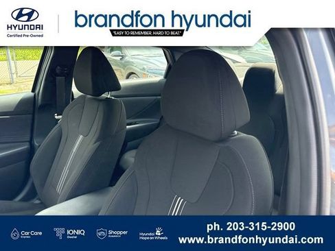 Used 2025 Hyundai Elantra Sport FWD image 22