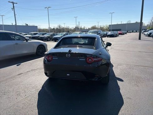 New 2026 MAZDA MX-5 Miata RF Grand Touring w/ Weather Package RWD image 9