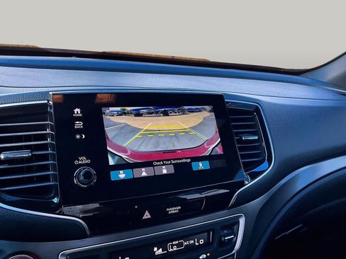 Used 2025 Honda Passport EX-L image 27
