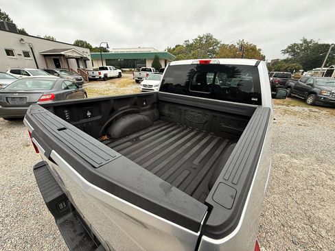 Used 2018 Ford F150 XLT w/ Equipment Group 302A Luxury AWD/4WD image 13