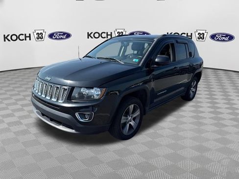 Used 2017 Jeep Compass High Altitude AWD/4WD image 3
