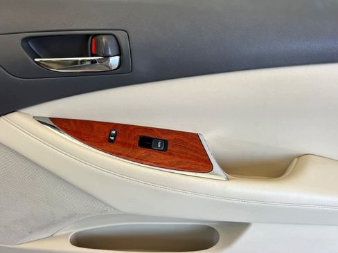 Used 2010 Lexus ES 350 FWD image 18